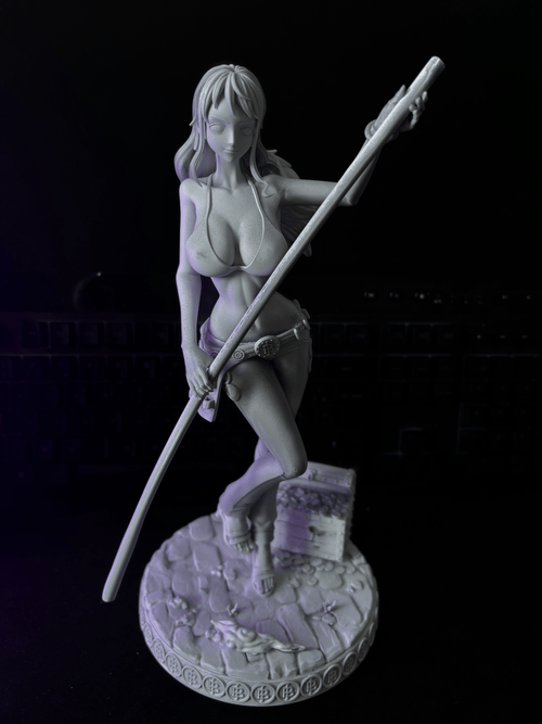 Figurine Nami